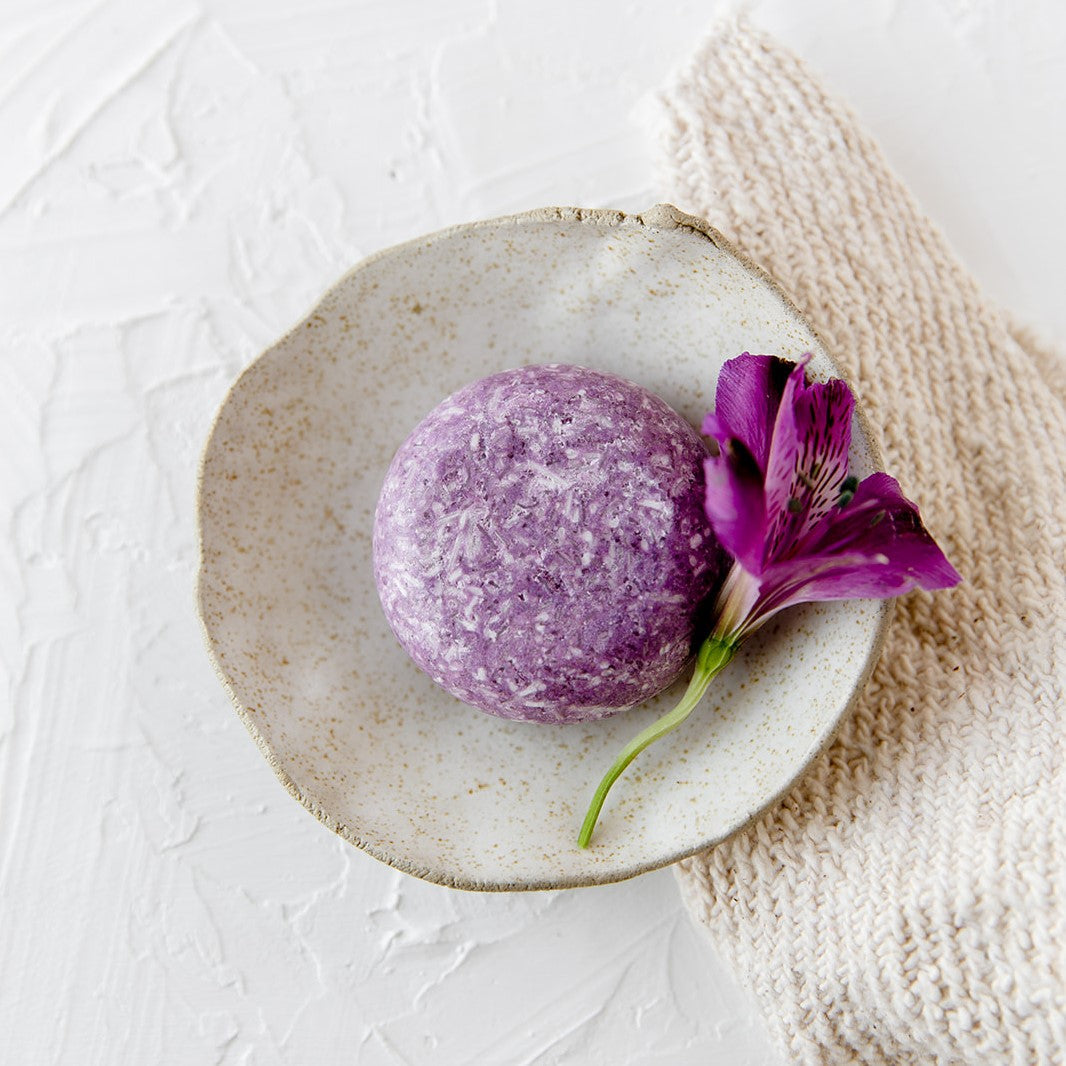 Solid Shampoo Bar / Acai + Tonka Bean